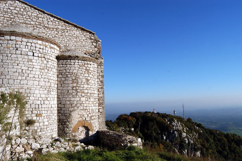 monte soratte e il sentiero degli eremi